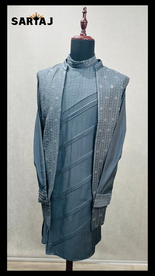 RKKPV 719 - Shrug with Kurta Set