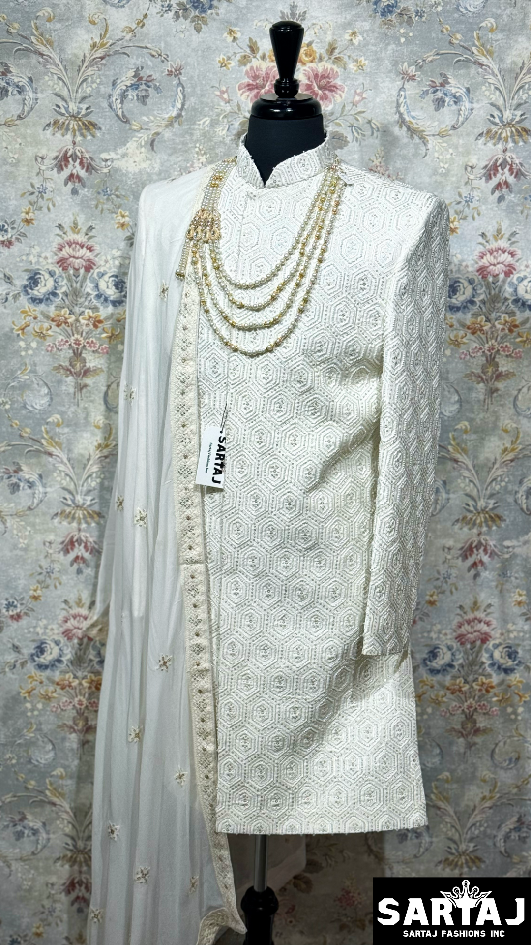 S-GSN 1569 Sherwani Set